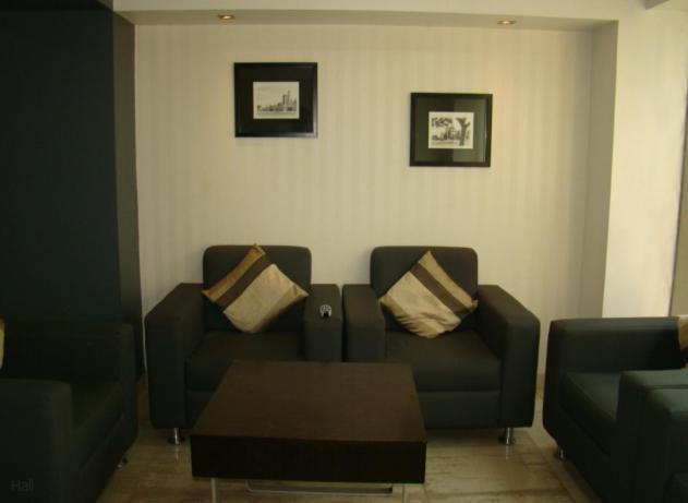 Hotel Oriental Inn Chennai Exterior photo