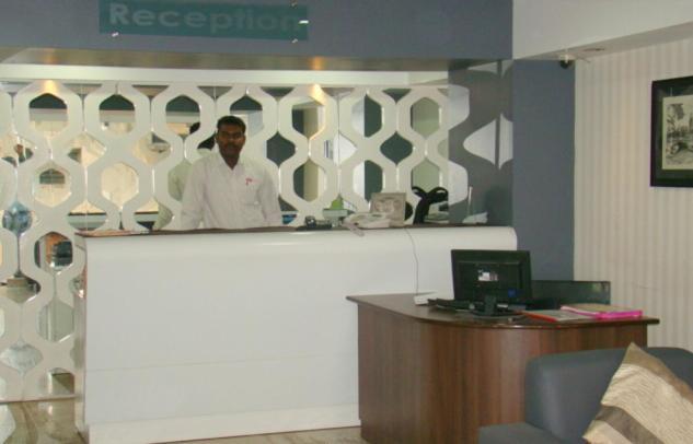 Hotel Oriental Inn Chennai Exterior photo